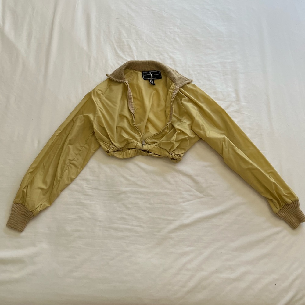 American Vintage yellow cream/beige crop nylon sweater top